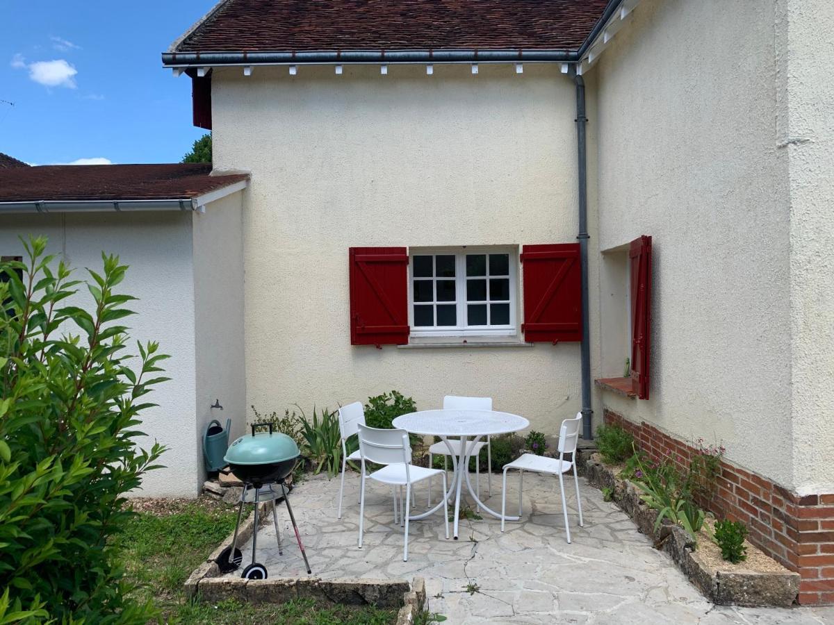 Le Gite Du Canal Noyers-sur-Cher Exterior foto